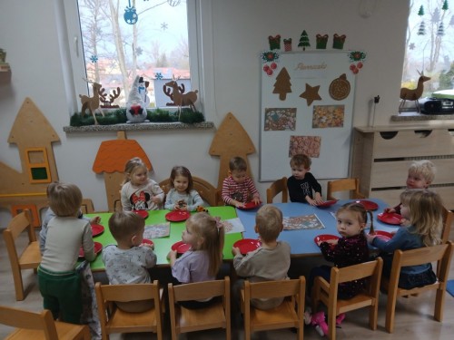 Ozdabianie pierniczków (3)