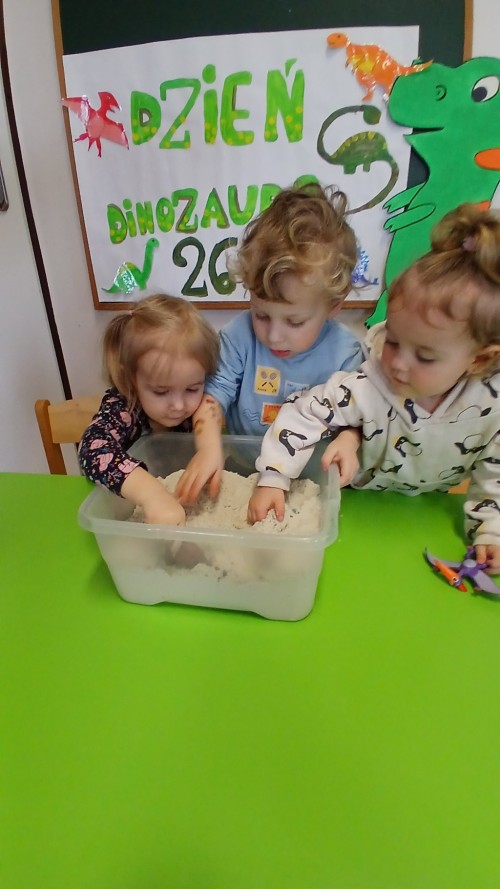 Dzień dinozaura (15)