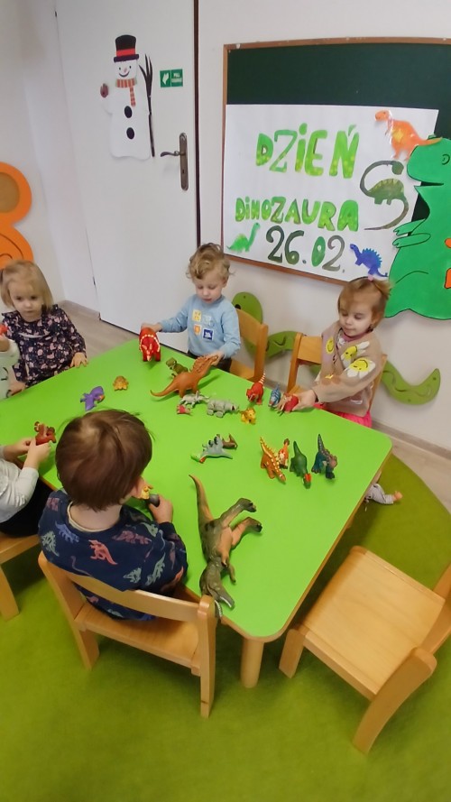 Dzień dinozaura (6)