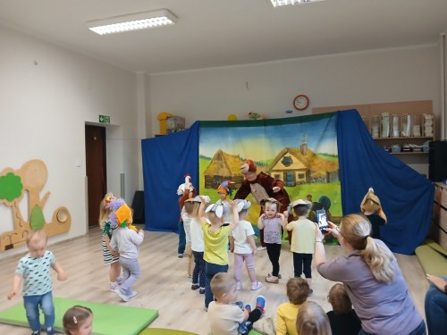 Teatrzyk-14f5625e398db431f9.jpg