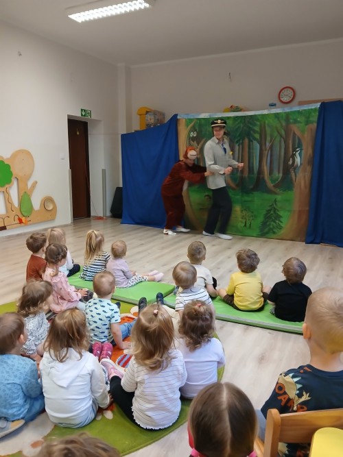 Teatrzyk-565109535a11142fb.jpg