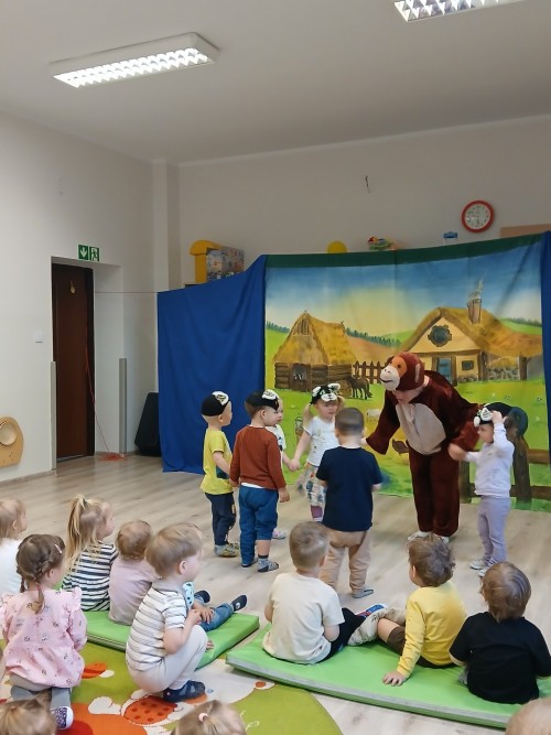 Teatrzyk-77d865c4168867886.jpg